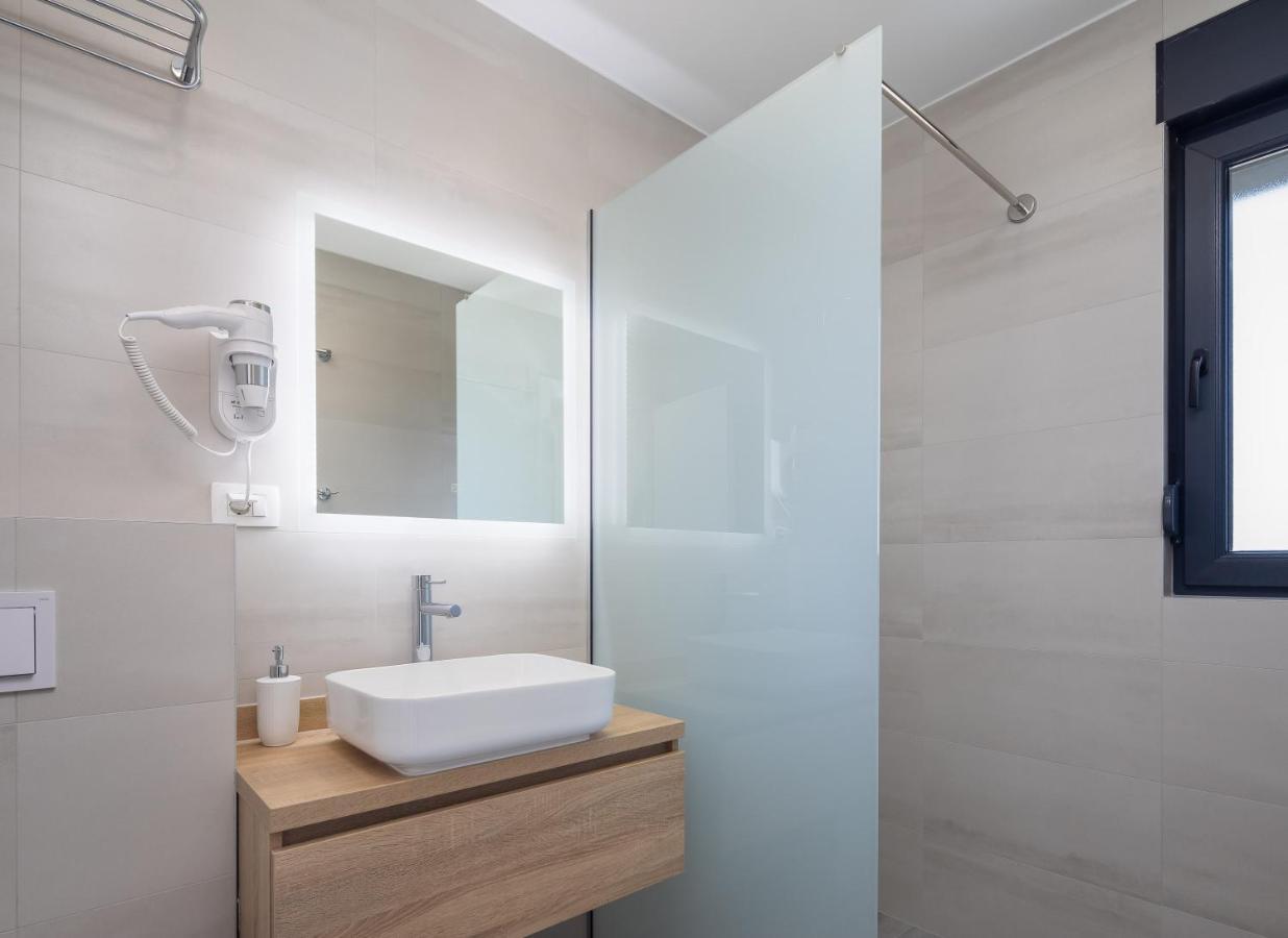 Villa Loriana Apartments Makarska Zewnętrze zdjęcie